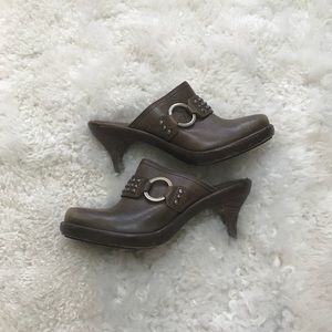 Frye Shelby Ring Mules